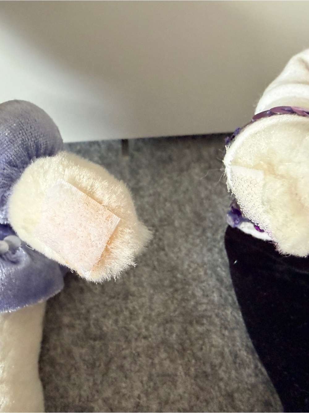 Vintage 1998 Creature Comforts Bunny Couple Plush Set- Figure Skating - Picture 8 of 9